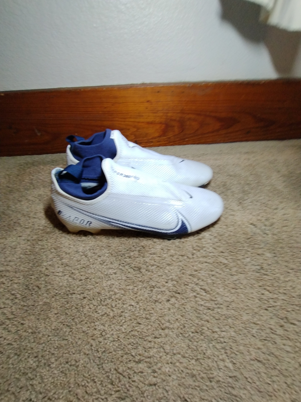 Men's Nike Vapor 360 Ghost Laces Football Cleats Sz 10.5